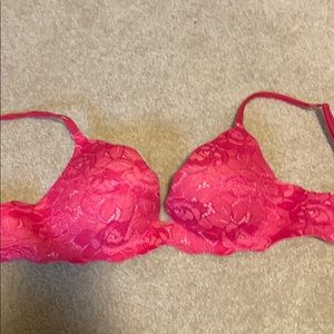 Pink VS very sexy push up bra. 34C.